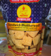 Gwalia Sandwich Bhakarwadi 200 Gm | Gujarati Farsan | Gujarati Namkeen Snack